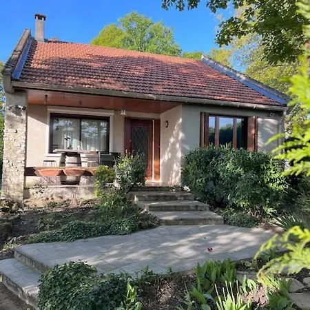 Maison Avec Espace Cinema